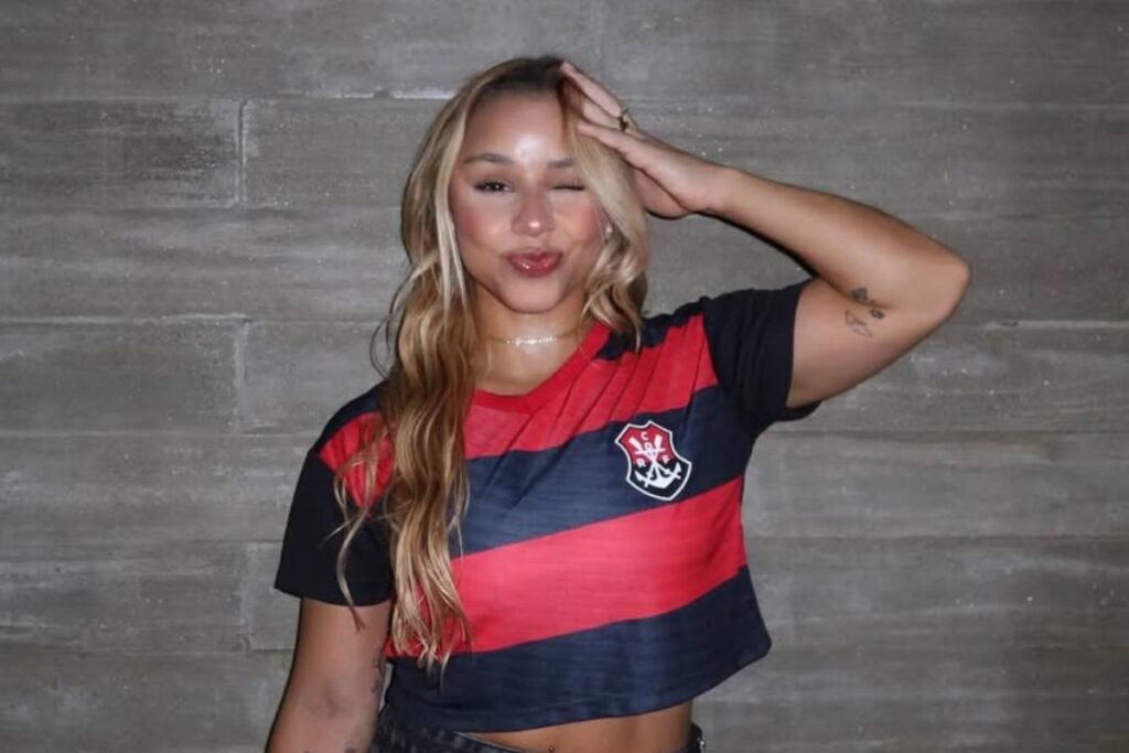 saiba-o-estado-civil-de-flavia-saraiva-apos-rumores-com-leo-pereira