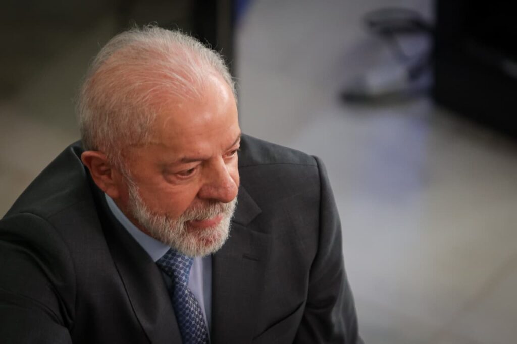 lula-almoca-com-relator-da-indicacao-de-messias-e-lider-do-governo