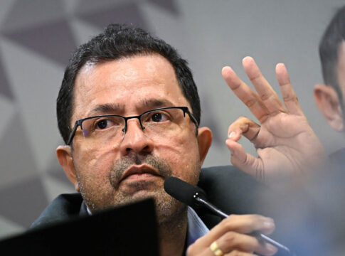 presidente-da-cpmi-determina-prisao-em-flagrante-de-ex-diretor-do-inss