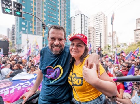 como-o-psol tenta-transferir-votos-de-boulos-a-esposa-em-2026
