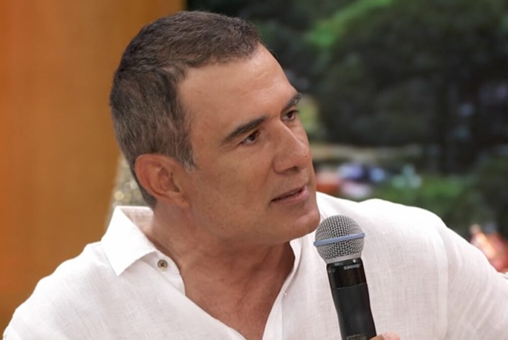 ator-marcos-pasquim-revela-planos-de-casamento-e-exalta-monogamia