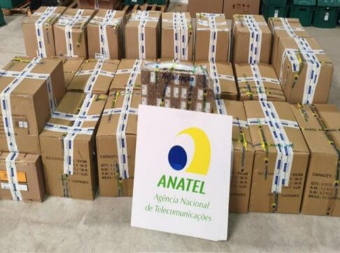 apos-black-friday,-anatel-faz-apreensoes-em-centros-de-distribuicao