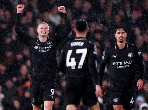 video:-haaland-marca-100o-gol-na-premier-league-pelo-manchester-city