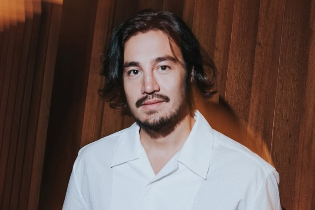 “sofrimento”,-diz-tiago-iorc-ao-revelar-que-mae-pensou-em-aborta-lo