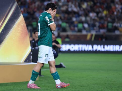 raphael-veiga-diz-que-ha-poucas-respostas-para-derrota-na-libertadores