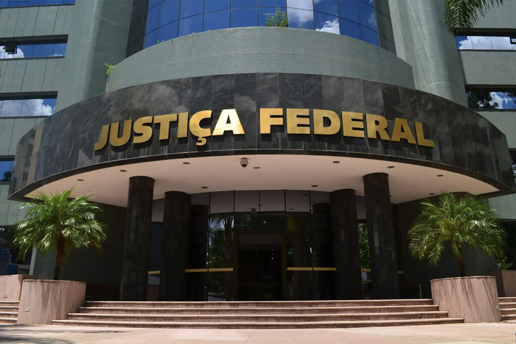 lava-jato:-stf-manda-pf-a-13a-vara-de-curitiba-atras-de-dados-ocultos