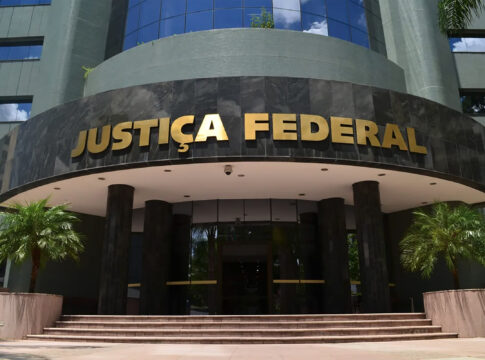 lava-jato:-stf-manda-pf-a-13a-vara-de-curitiba-atras-de-dados-ocultos