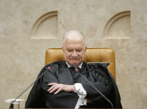 fachin-questiona-defesa-remota-de-servidora:-“dpu-e-em-brasilia,-nao?”