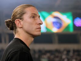 filipe-luis-vira-recordista-de-titulos-no-brasil-em-uma-temporada