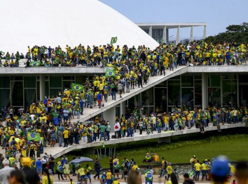 justica-argentina-decide-extraditar-cinco-condenados-por-8-de-janeiro