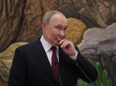 putin-pressiona-e-diz-que-russia-tomara-donbas-“de-qualquer-forma”