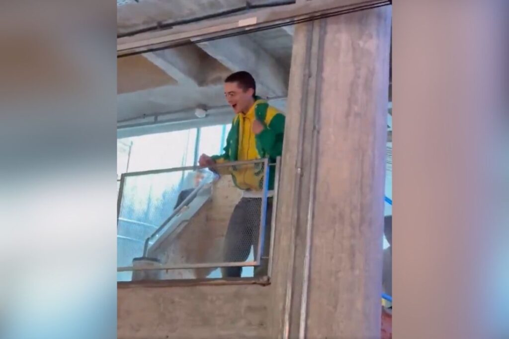 timothee-chalamet-surpreende-fas-antes-de-participar-da-ccxp-em-sp