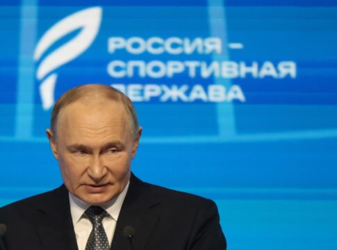 putin-afirma-que-moeda-unica-nao-e-objetivo-imediato-do-brics