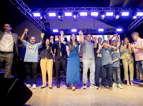 paula-belmonte-oficializa-filiacao-ao-psdb-em-noite-prestigiada-no-df