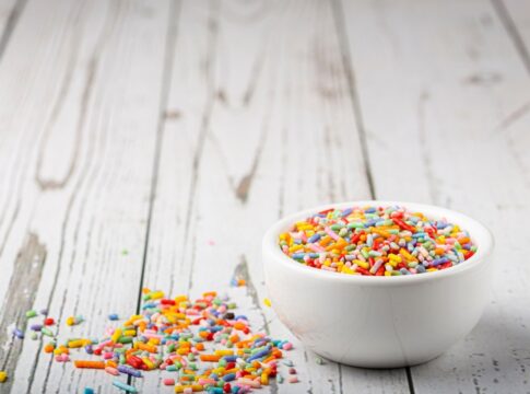 faca-um-granulado-caseiro-colorido-e-vegano