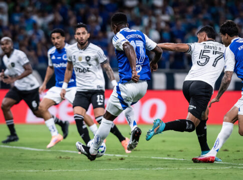 brasileirao:-confira-os-melhores-momentos-de-cruzeiro-2-x-2-botafogo