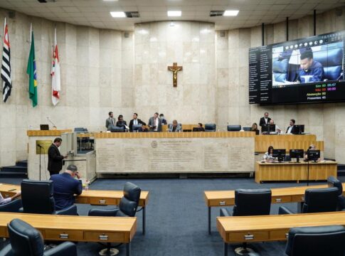 mototaxi:-vereadores-aprovam-em-1o-turno-pl-que-regulamenta-atividade