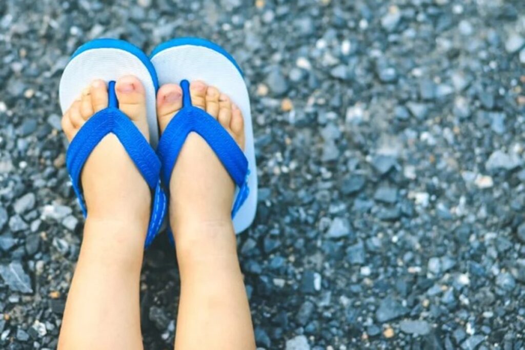 aluna-quebra-pe-ao-ser-atingida-por-pneu-em-escola-e-ganha-indenizacao