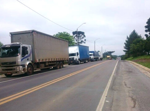 lider-admite-fracasso-da-greve-dos-caminhoneiros:-“fomos-sabotados”