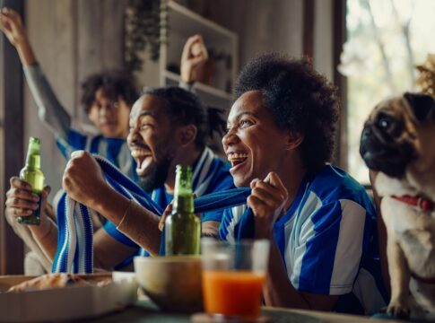 seu-pet-fica-estressado-durante-jogos-de-futebol?-veterinario-explica