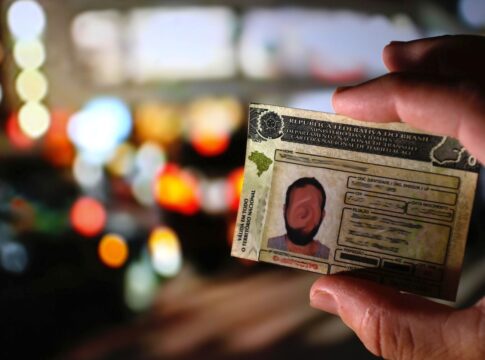 saiba-tudo-sobre-exame-toxicologico,-agora-obrigatorio-para-cnh-a-e-b 