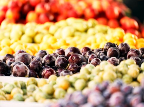 nutri-revela-7-beneficios-da-fruta-que-melhora-da-pele-ao-intestino