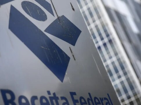 receita-alerta-para-falsas-cobrancas-com-nome-e-cpf-do-contribuinte