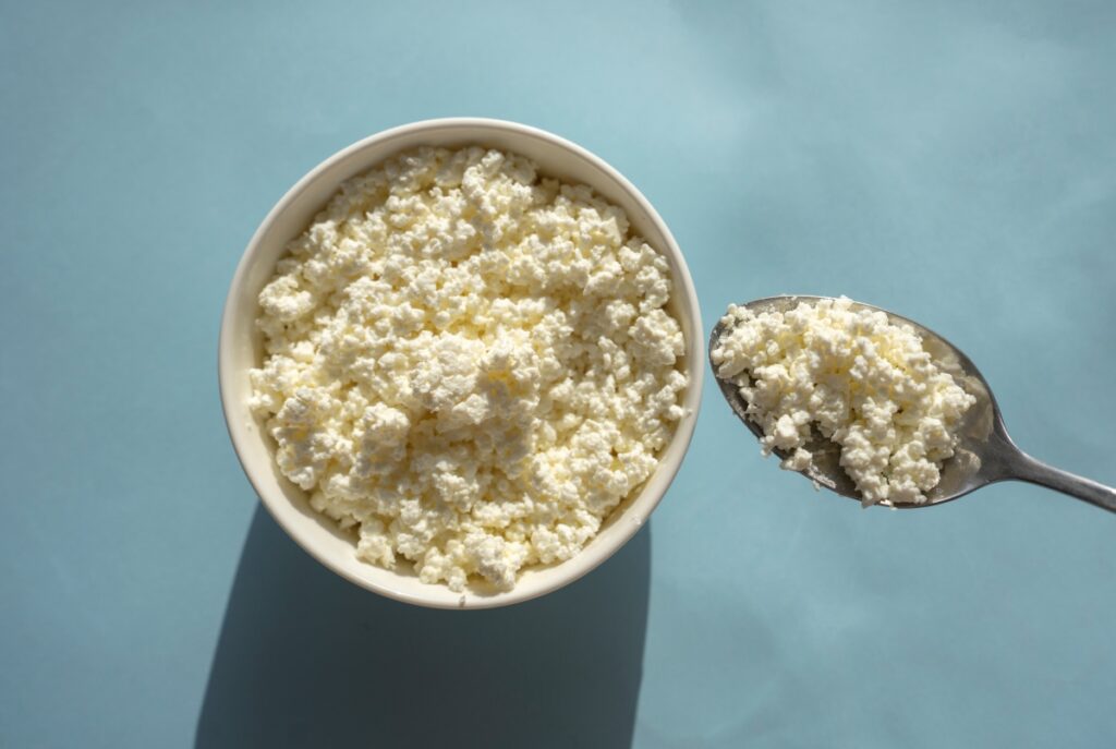 veja-como-fazer-uma-coalhada-caseira-simples-e-natural