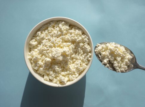 veja-como-fazer-uma-coalhada-caseira-simples-e-natural