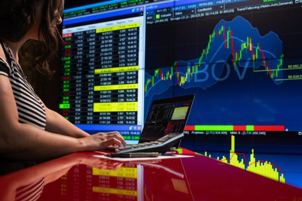 efeito-flavio:-bolsa-cai-r$-182,7-bilhoes-em-um-dia.-veja-maiores-perdas