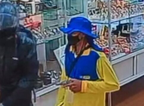 assaltantes-usam-uniforme-dos-correios-em-ataque-frustrado-a-joalheria