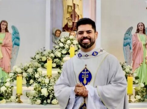 padre-some-antes-de-missa-e-e-achado-morto-na-casa-paroquial