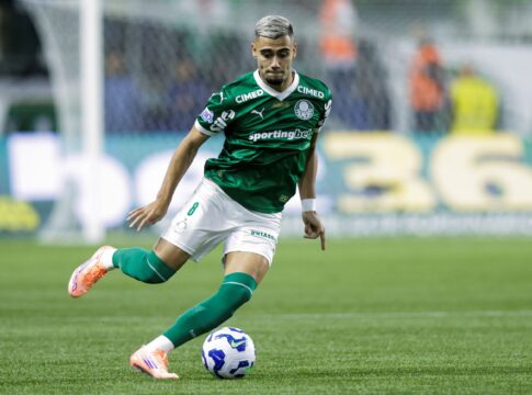 palmeiras-antecipa-as-ferias-de-quatro-jogadores-em-despedida-de-2025