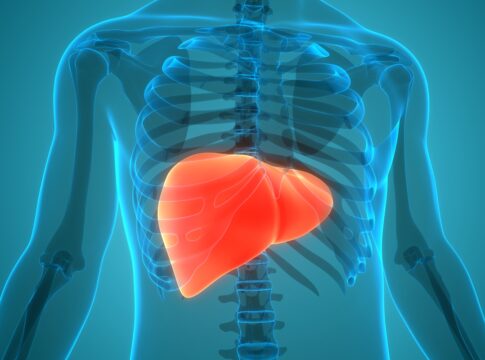 hepatologistas-explicam-como-proteger-o-figado-apos-exagerar-no-alcool