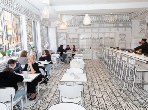 restaurante-com-decoracao-toda-feita-a-mao-viraliza-nas-redes-sociais