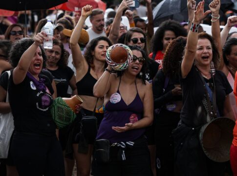 em-brasilia,-mulheres-denunciam-feminicidios-e-a-omissao-do-estado