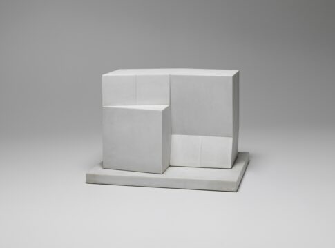 e-quarta-feira!-mostra-com-arte-escultural-de-sergio-camargo-faz-de-brasilia-o-mais-importante-polo-de-arte-no-brasil