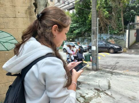 veto-a-celular-pegou?-escolas-avaliam-primeiro-ano-de-proibicao