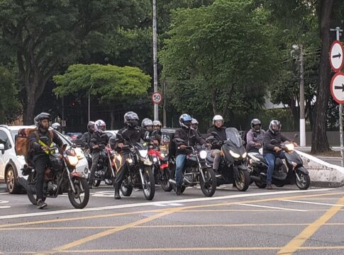 liderancas-querem-que-apps-paguem-taxas-e-custos-do-mototaxi-em-sp