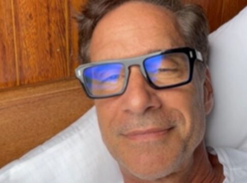 reexibicao-de-o-clone-faz-victor-fasano-processar-a-globo.-entenda