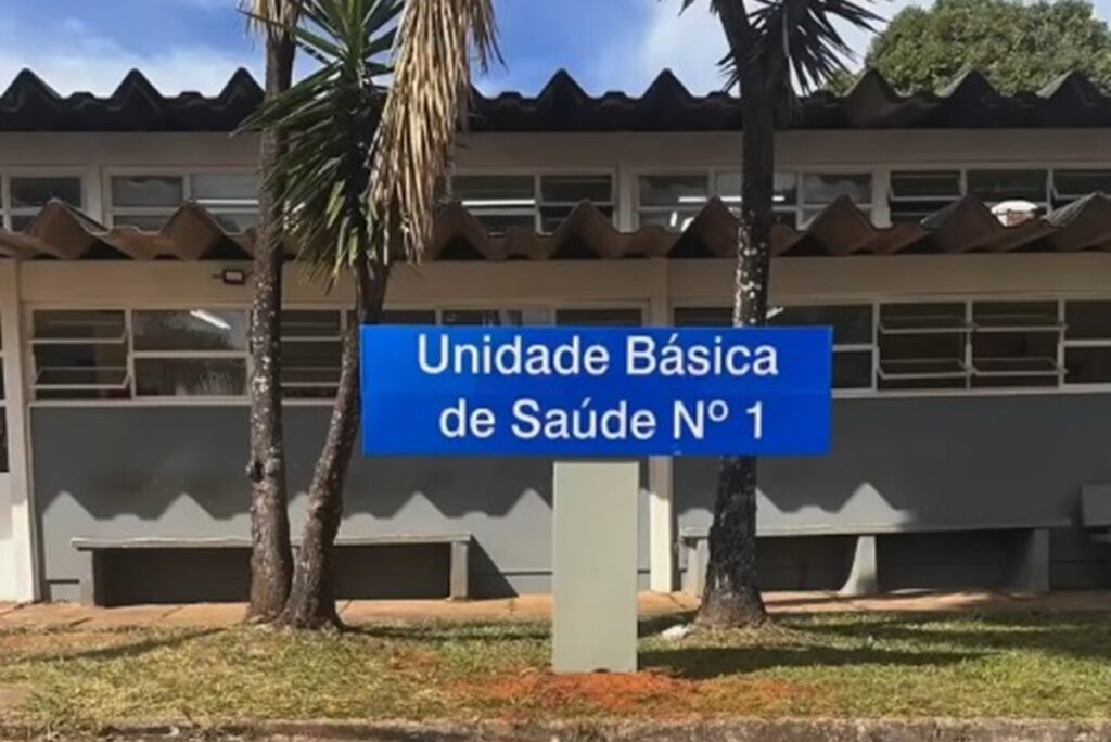 tecnica-de-enfermagem-e-agredida-em-ubs-no-df-e-tem-oculos-quebrado