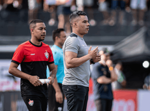 danca-da-elite:-jair-ventura-comemora-permanencia-no-brasileirao;-veja