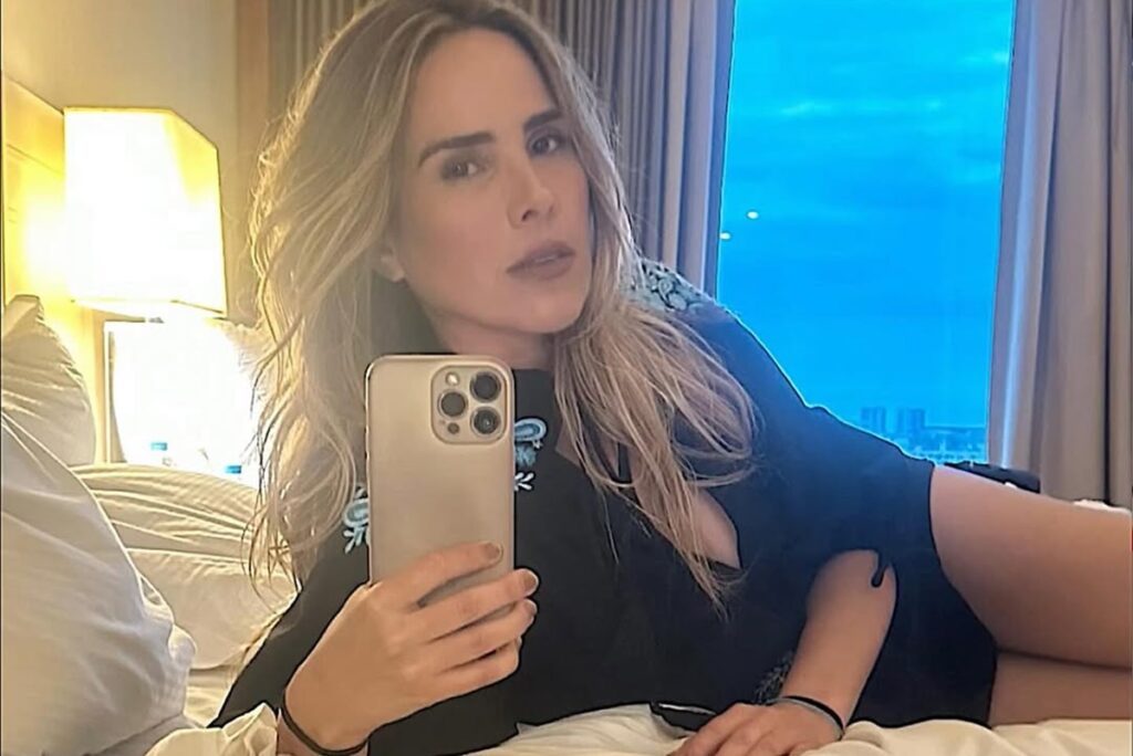 wanessa-camargo-passa-sufoco-ao-ficar-presa-em-aviao:-“apavorada”