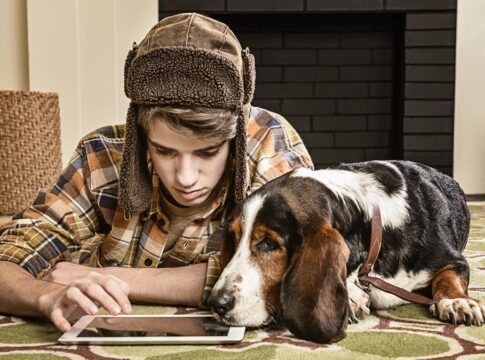 inteligentes!-5-racas-de-caes-que-se-comportam-quase-como-humanos