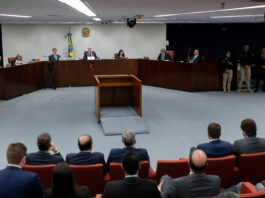 stf-julga-6-acusados-de-gerir-acoes-da-trama-golpista.-entenda-o-rito