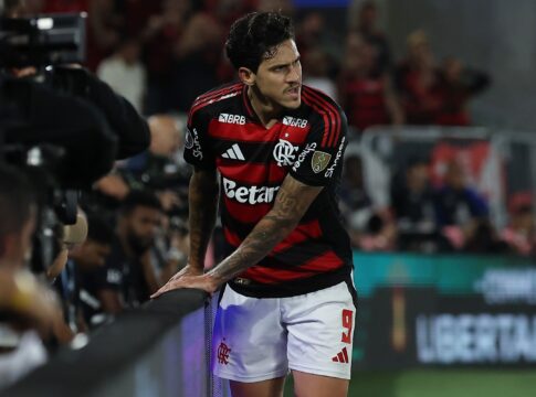 filipe-luis-abre-o-jogo-sobre-presenca-de-pedro-no-intercontinental