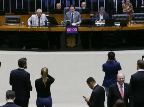 camara-pode-votar-hoje-projeto-com-novas-regras-para-devedor-contumaz