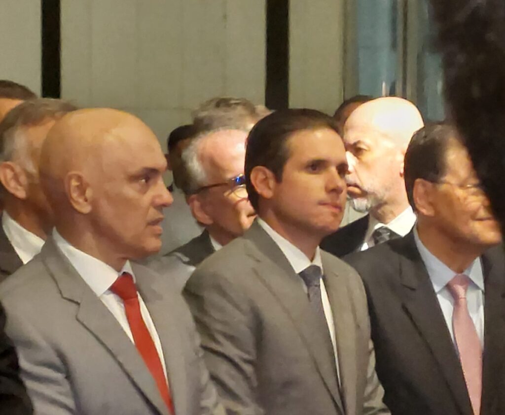 motta-contraria-moraes-ao-pautar-cassacao-de-ramagem-no-plenario