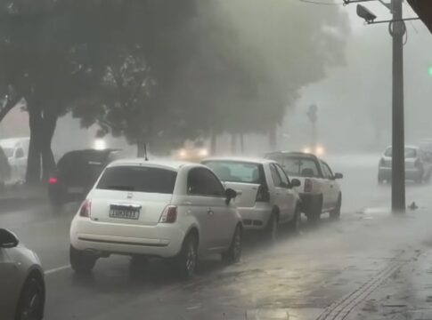 inmet-emite-alerta-vermelho-para-rs-com-chegada-de-ciclone