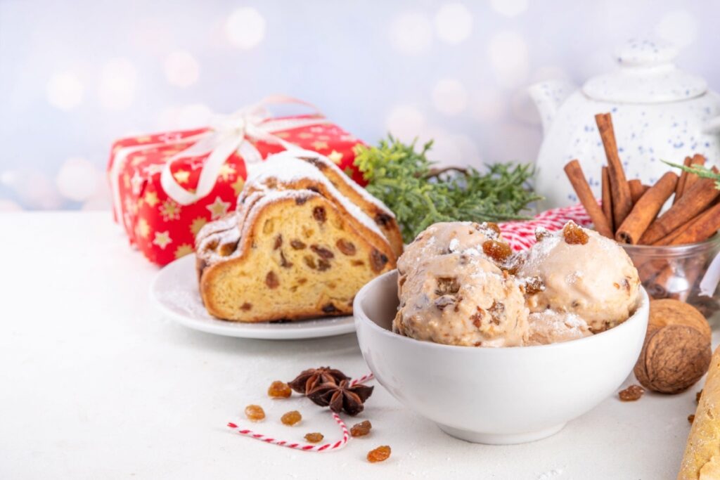 bolo-em-formato-de-panetone-vai-viralizar-no-natal;-aprenda-a-fazer